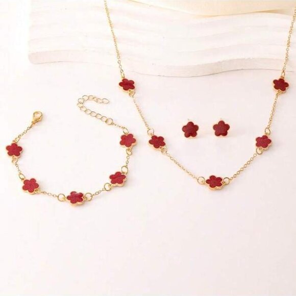 18K Gold Filled Red Clover Jewelry Set (Necklace, Bracelet & Earrings) - Picture 1 of 2